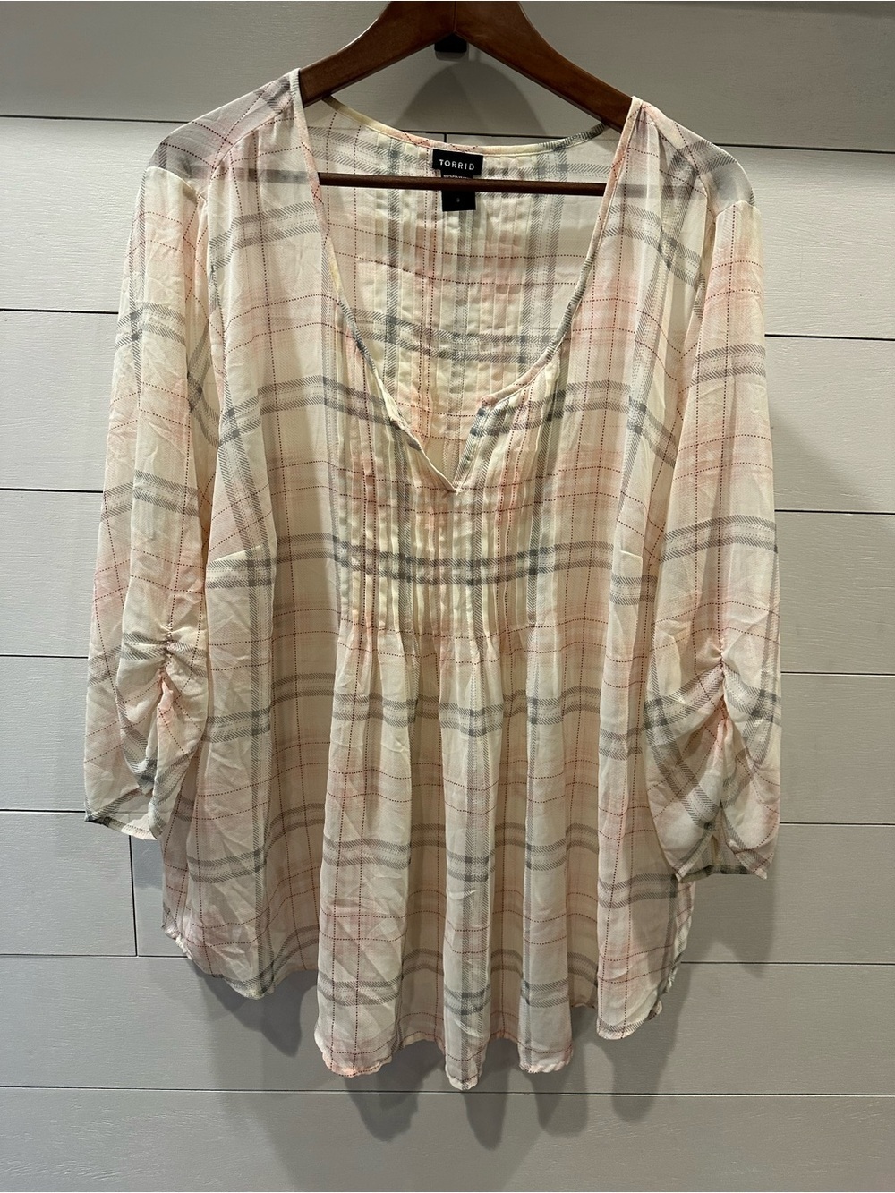 Torrid Women’s Harper Cream & Pink Plaid Pintuck Peasant Top- size 3